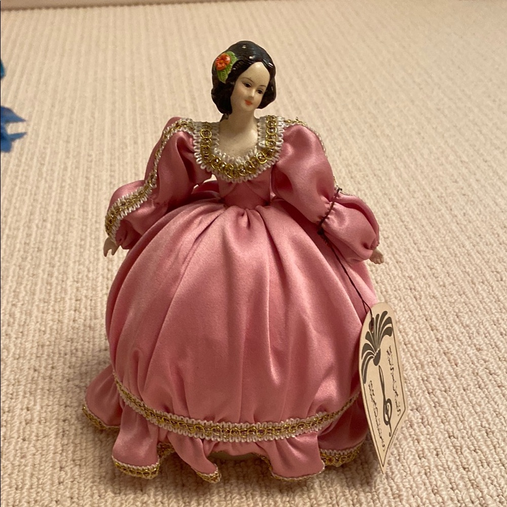 VTG Elegant Pink Porcelain Doll Music Box with Gold Accents